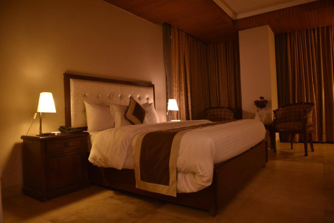Shalimar Tower Hotel Lahore Exteriér fotografie